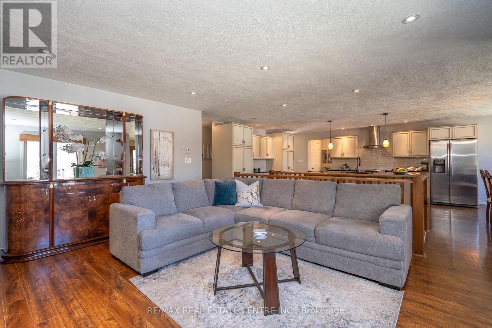 A - 405 Minnie Street, North Huron, Ontario  N0G 2W0 - Photo 13 - X12584052