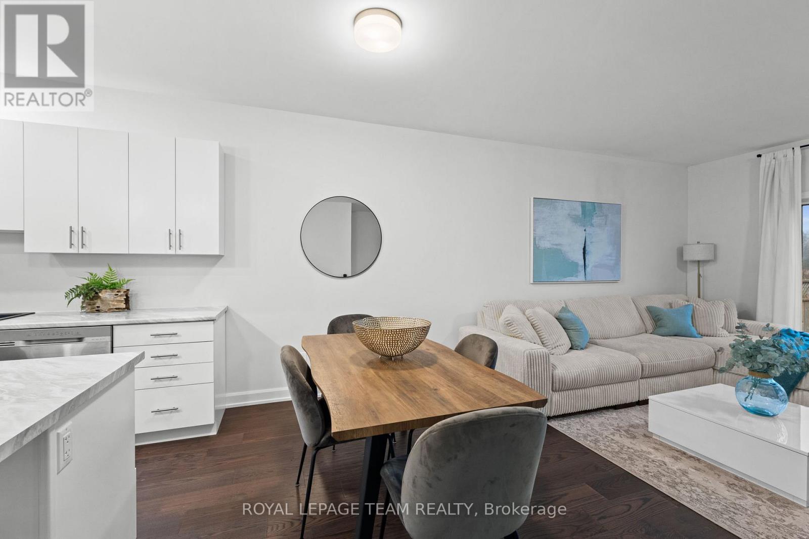 454 Arora Crescent, North Dundas, Ontario  K0C 2K0 - Photo 15 - X12584058