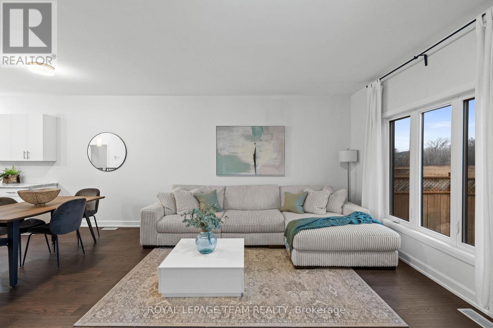 454 Arora Crescent, North Dundas, Ontario  K0C 2K0 - Photo 18 - X12584058