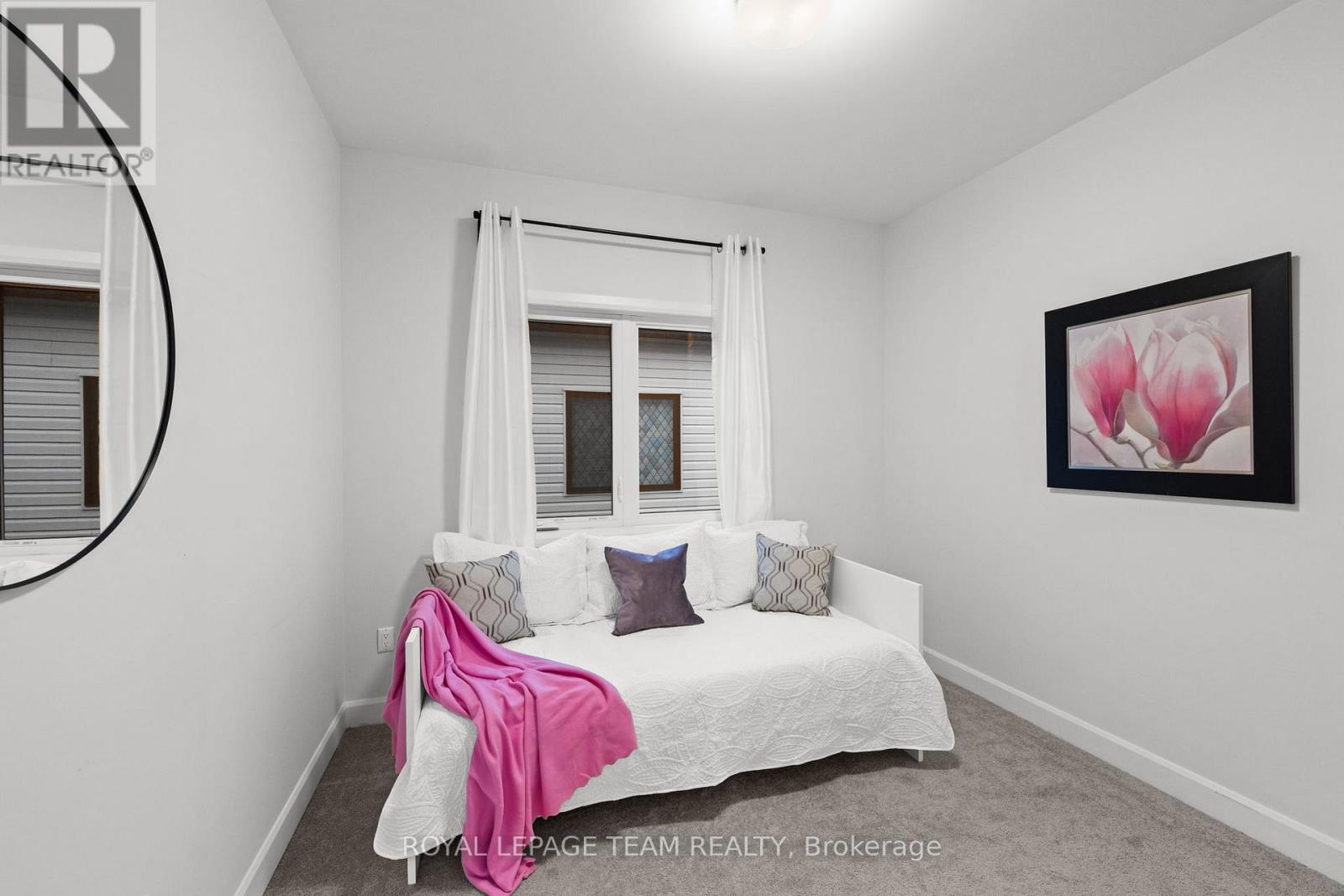 454 Arora Crescent, North Dundas, Ontario  K0C 2K0 - Photo 24 - X12584058