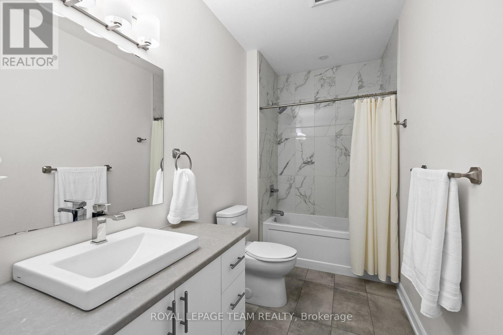 454 Arora Crescent, North Dundas, Ontario  K0C 2K0 - Photo 26 - X12584058