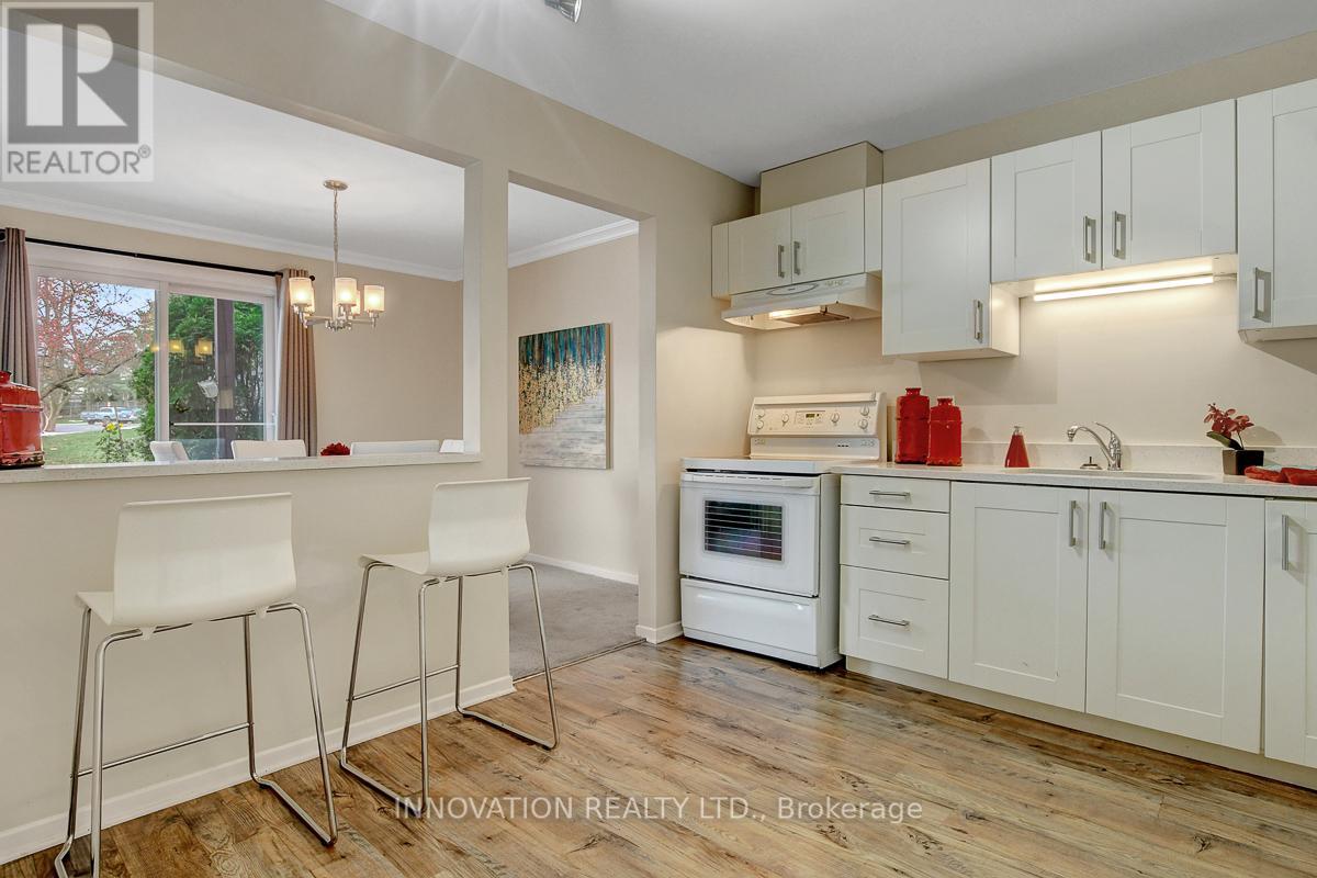 B - 216 Equestrian Drive, Ottawa, Ontario  K2M 1E2 - Photo 18 - X12584062