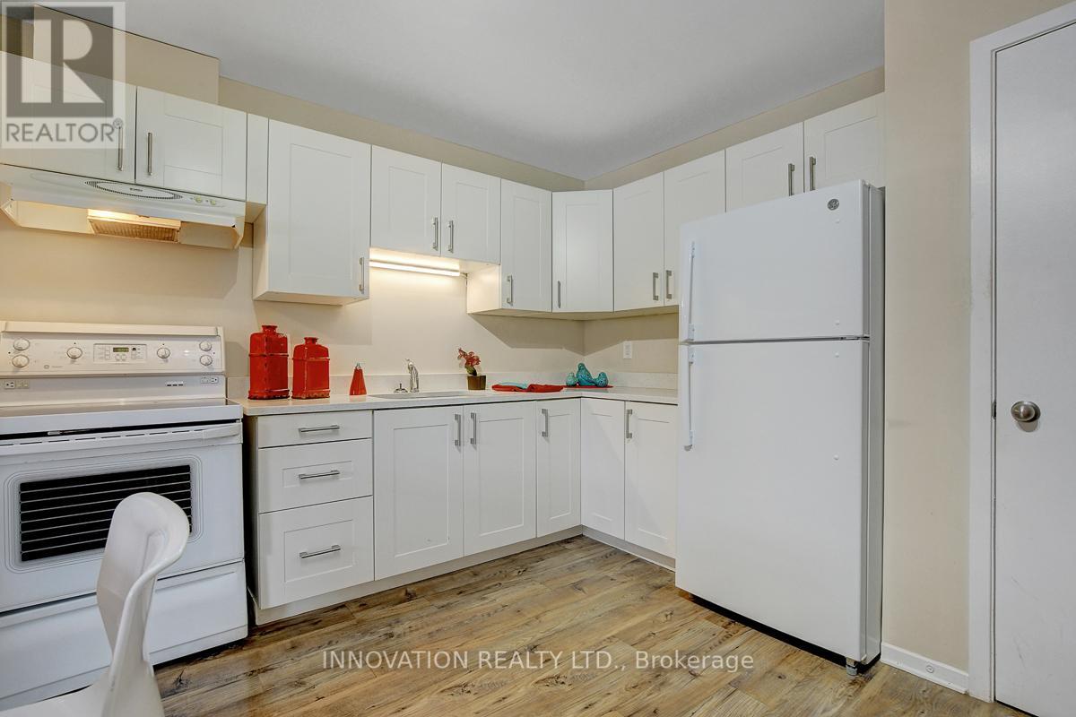 B - 216 Equestrian Drive, Ottawa, Ontario  K2M 1E2 - Photo 20 - X12584062
