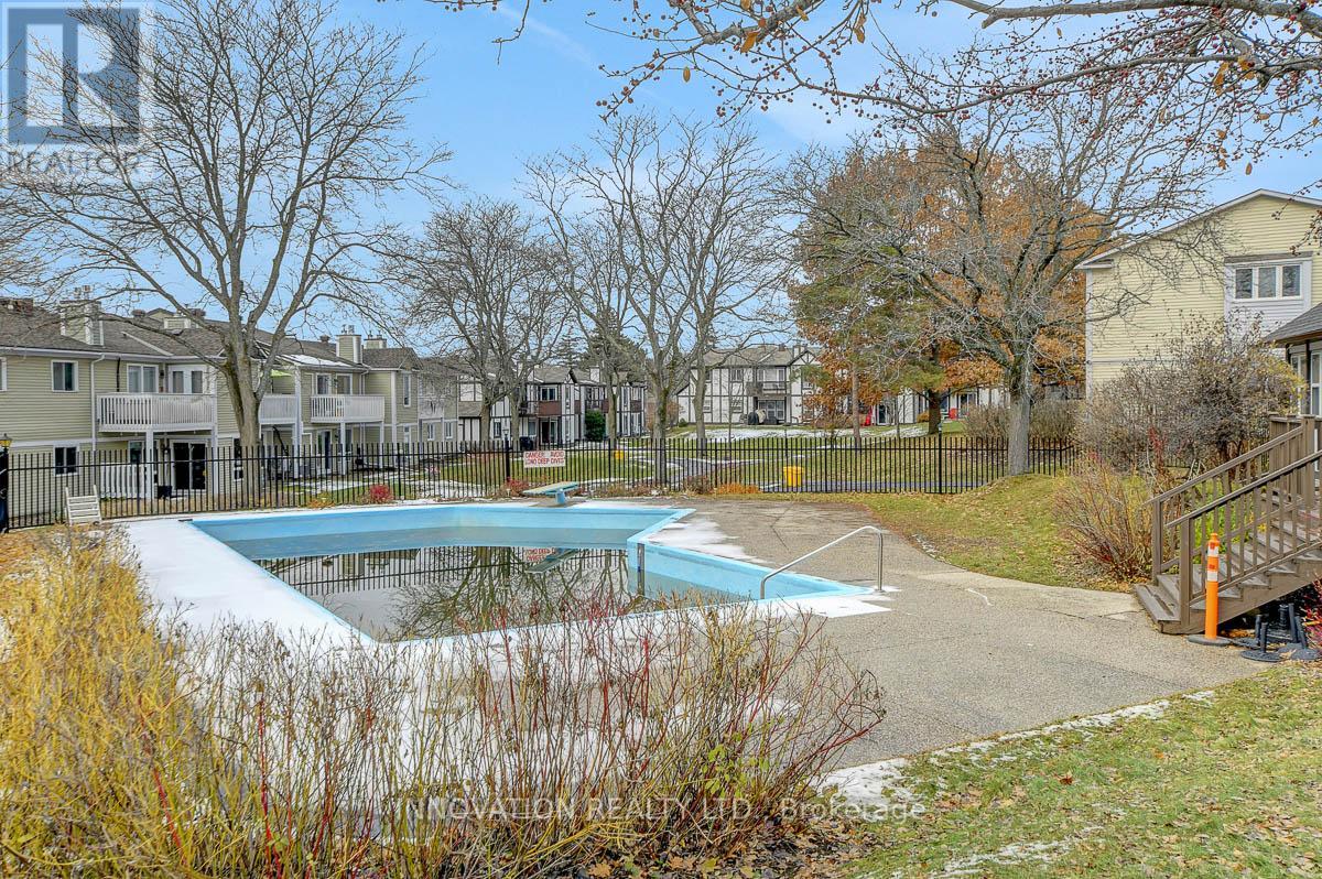 B - 216 Equestrian Drive, Ottawa, Ontario  K2M 1E2 - Photo 34 - X12584062