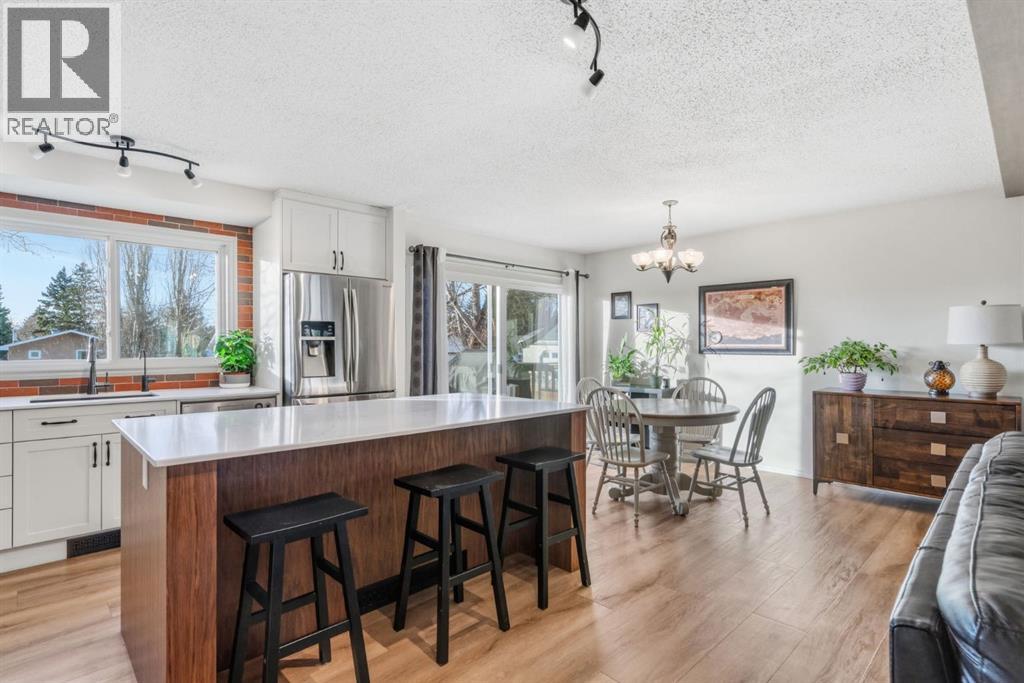 33 Carolina Drive, Cochrane, Alberta  T4C 1C4 - Photo 10 - A2270372