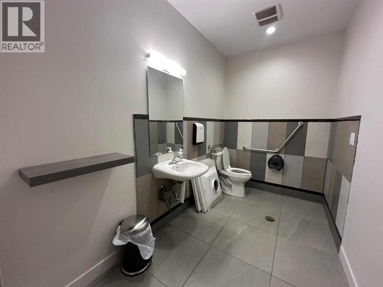 8982 University High Street, Burnaby, British Columbia  V5A 4X6 - Photo 9 - C8074158