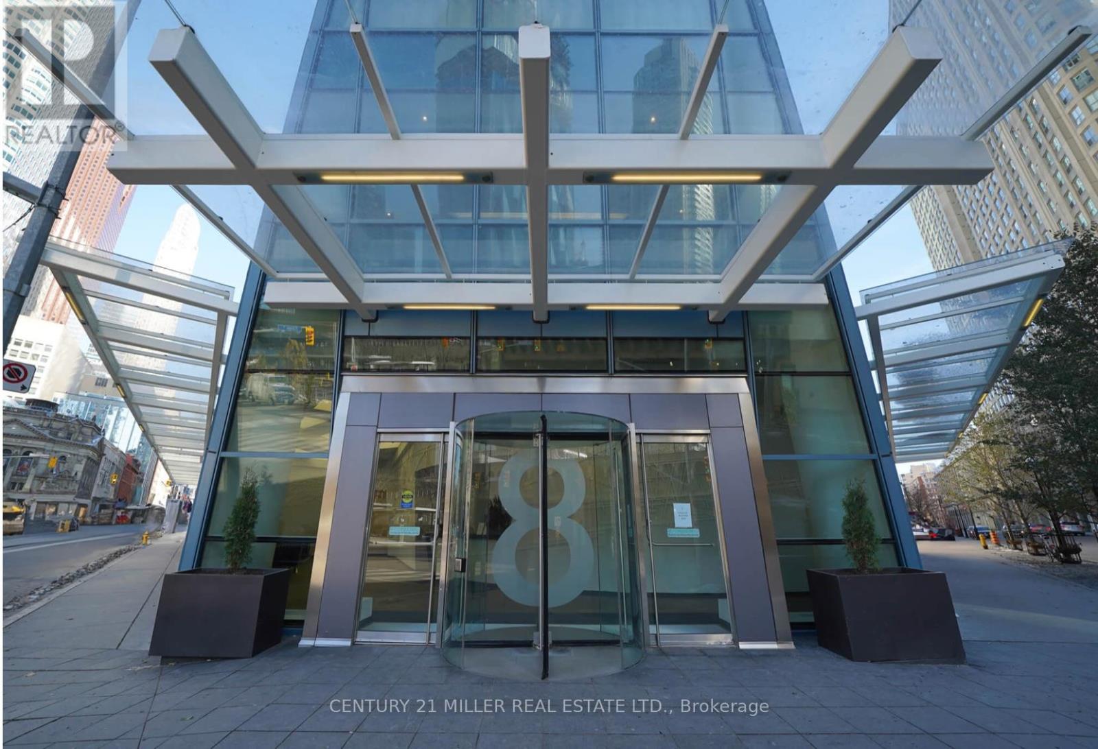 # 3705 - 8 THE ESPLANDE, Toronto, Ontario