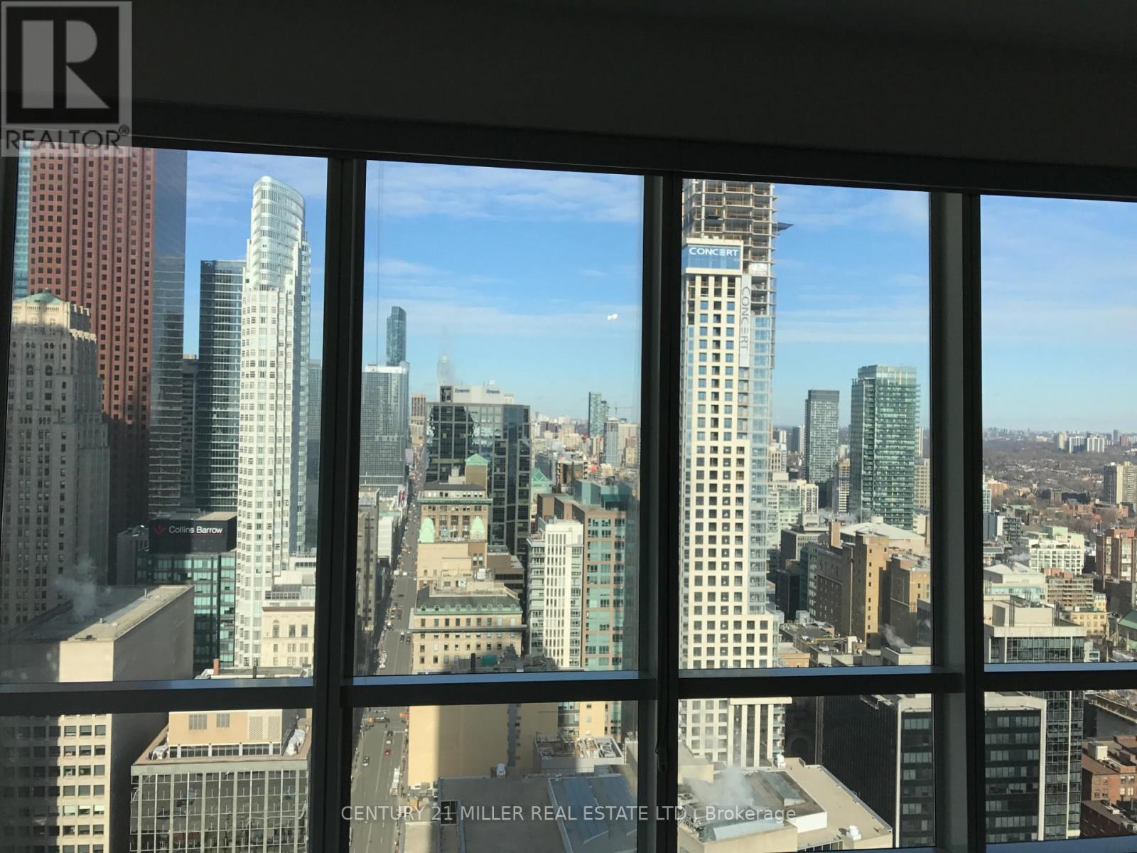 # 3705 - 8 The Esplande, Toronto, Ontario  M5E 0A6 - Photo 19 - C12584054