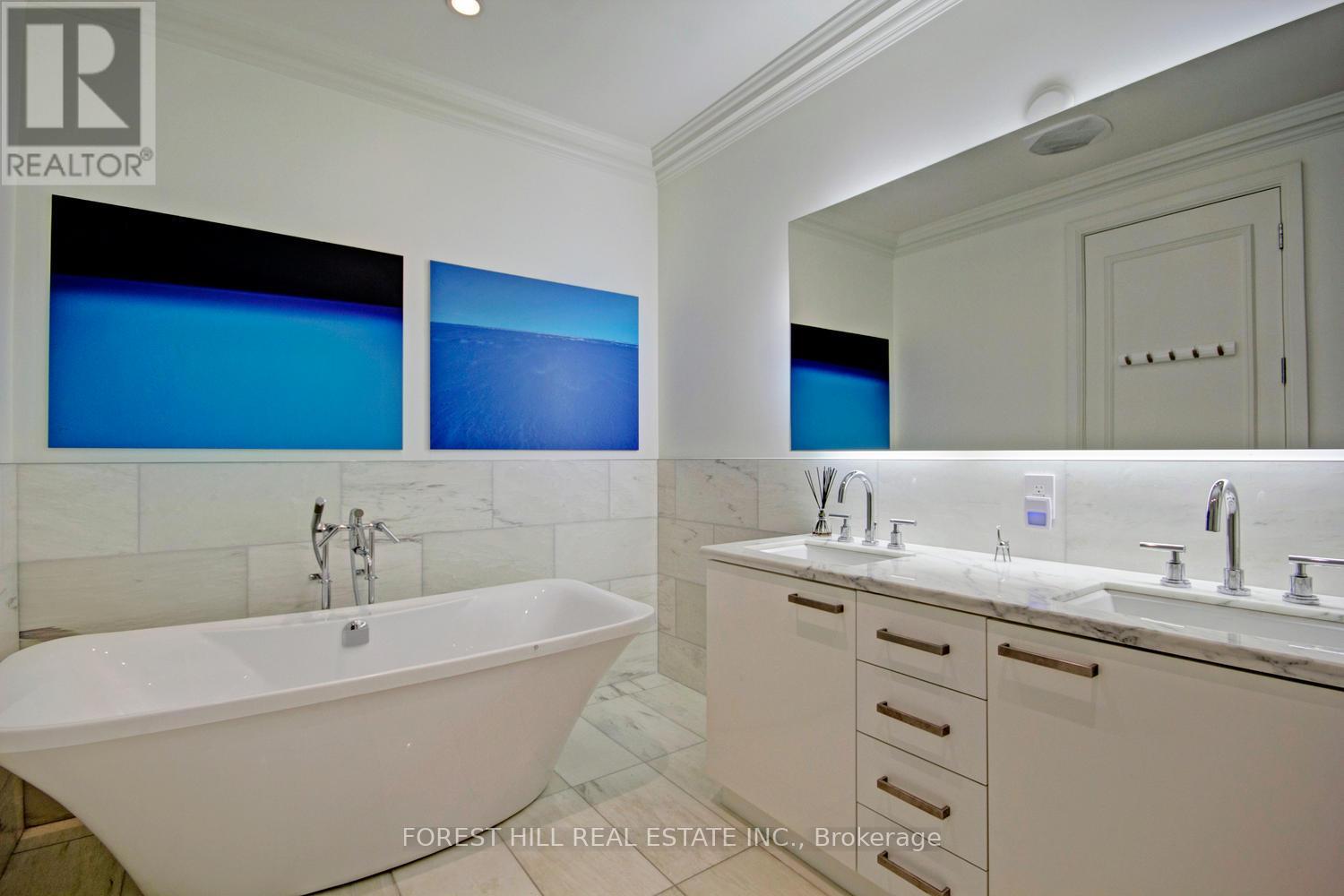 3904 - 311 Bay Street, Toronto, Ontario  M5H 4G5 - Photo 23 - C12584074