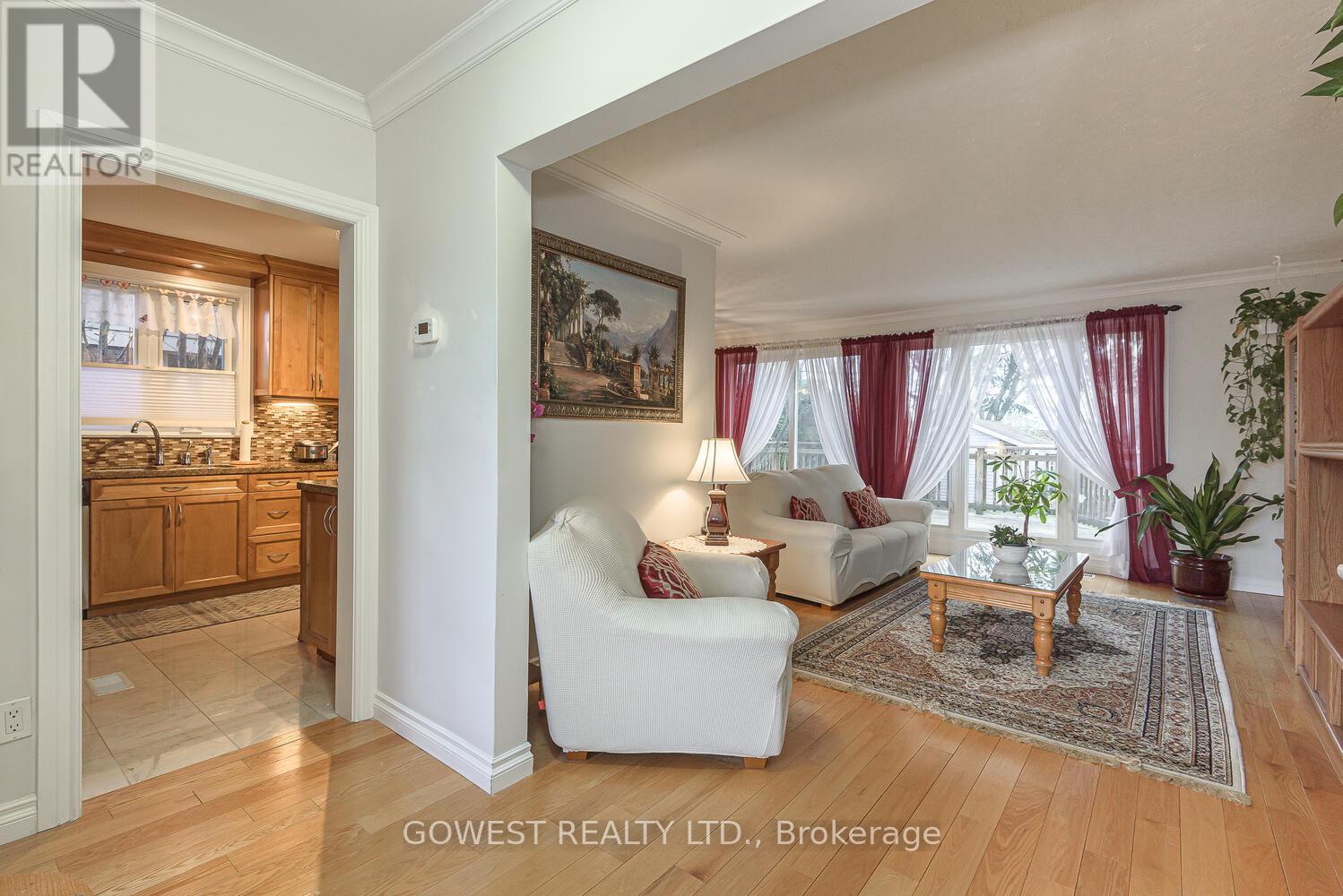 56 Panmure Crescent, Toronto, Ontario M1K 4Y6 - Photo 31 - E12584060