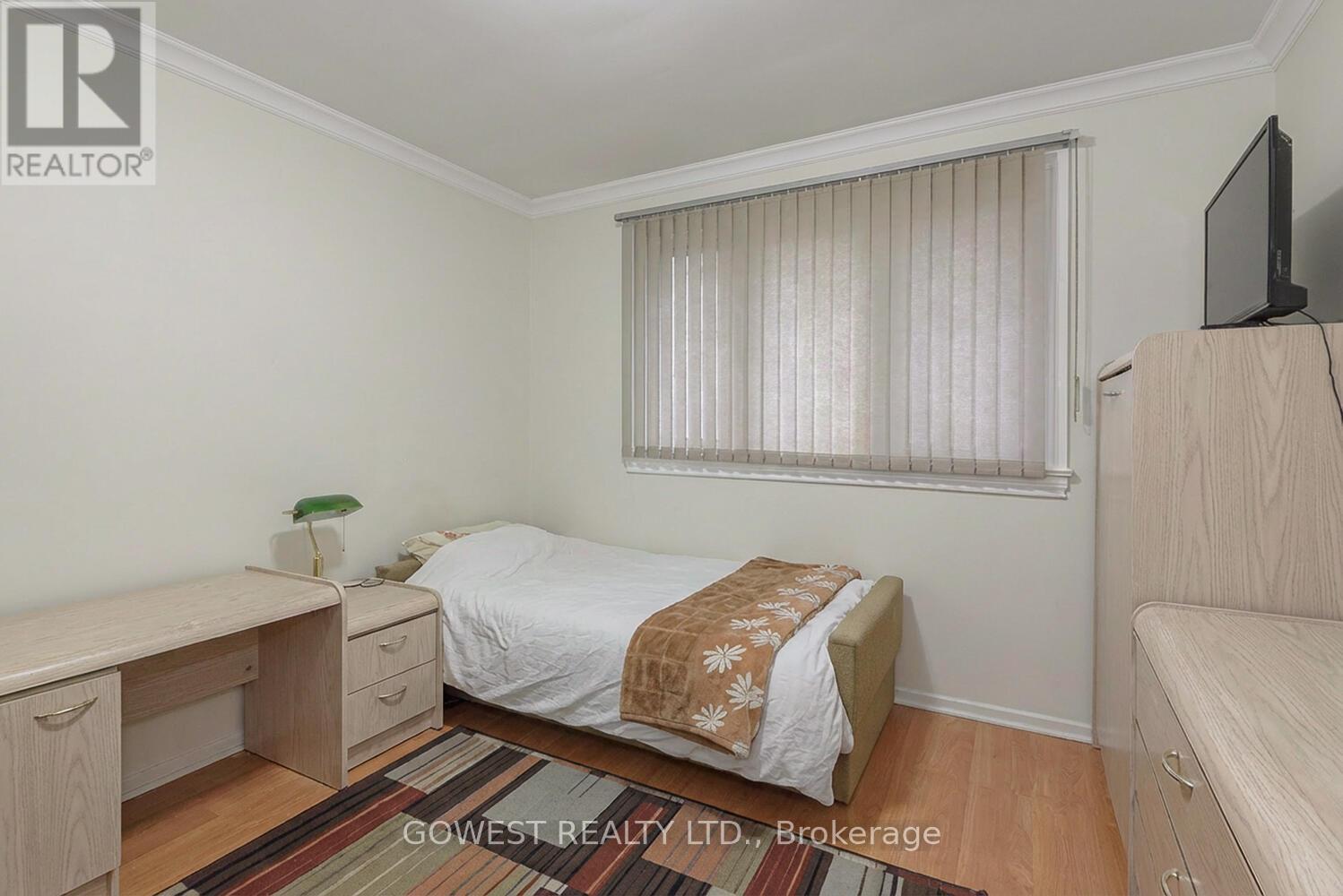 56 Panmure Crescent, Toronto, Ontario M1K 4Y6 - Photo 9 - E12584060