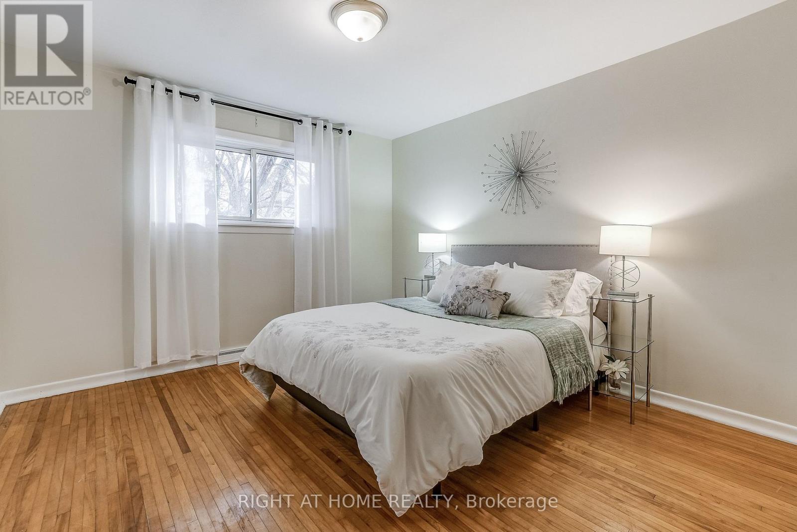 374 Toynevale Road, Pickering, Ontario L1W 2H1 - Photo 16 - E12584068