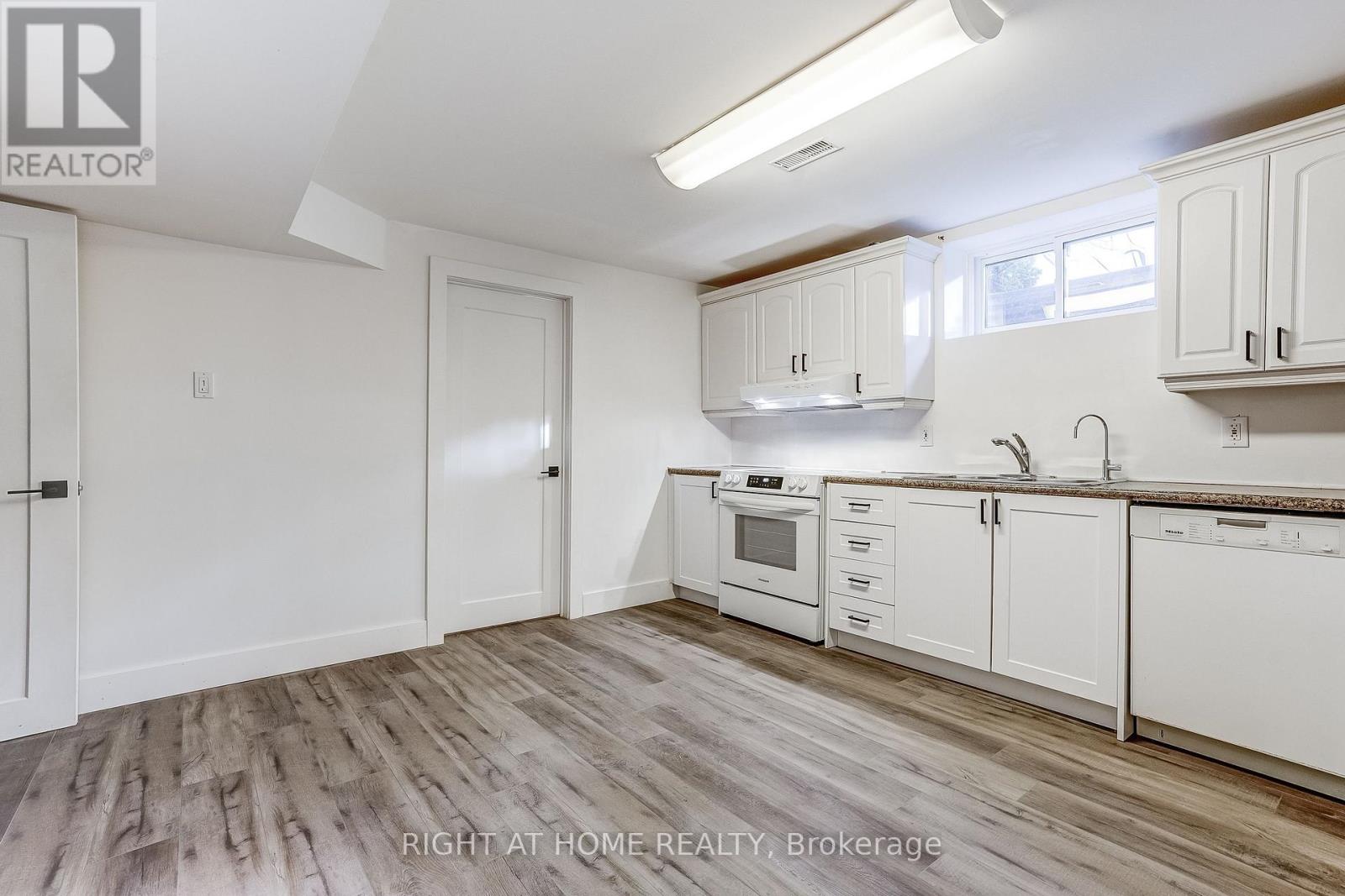 374 Toynevale Road, Pickering, Ontario L1W 2H1 - Photo 28 - E12584068