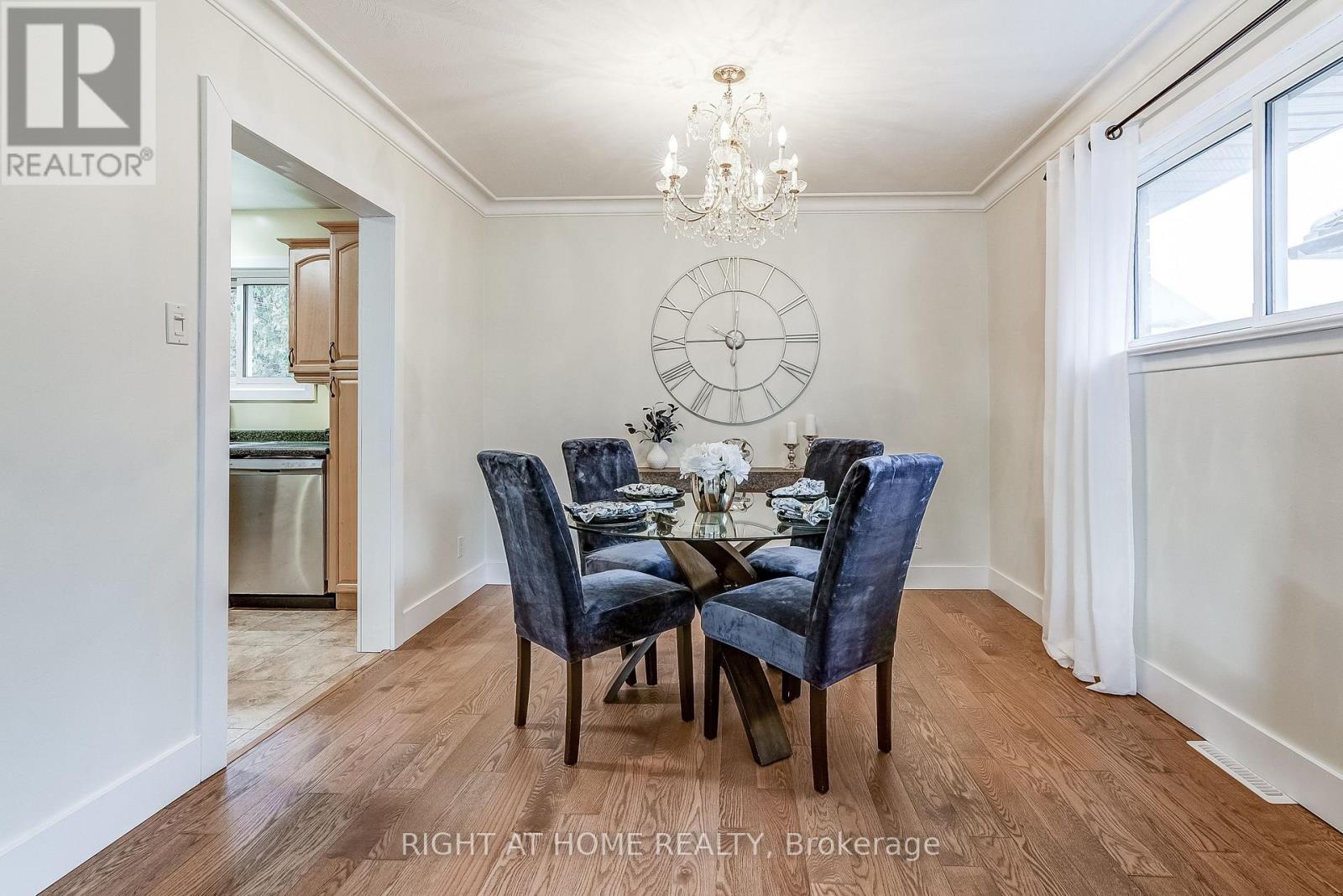 374 Toynevale Road, Pickering, Ontario L1W 2H1 - Photo 9 - E12584068