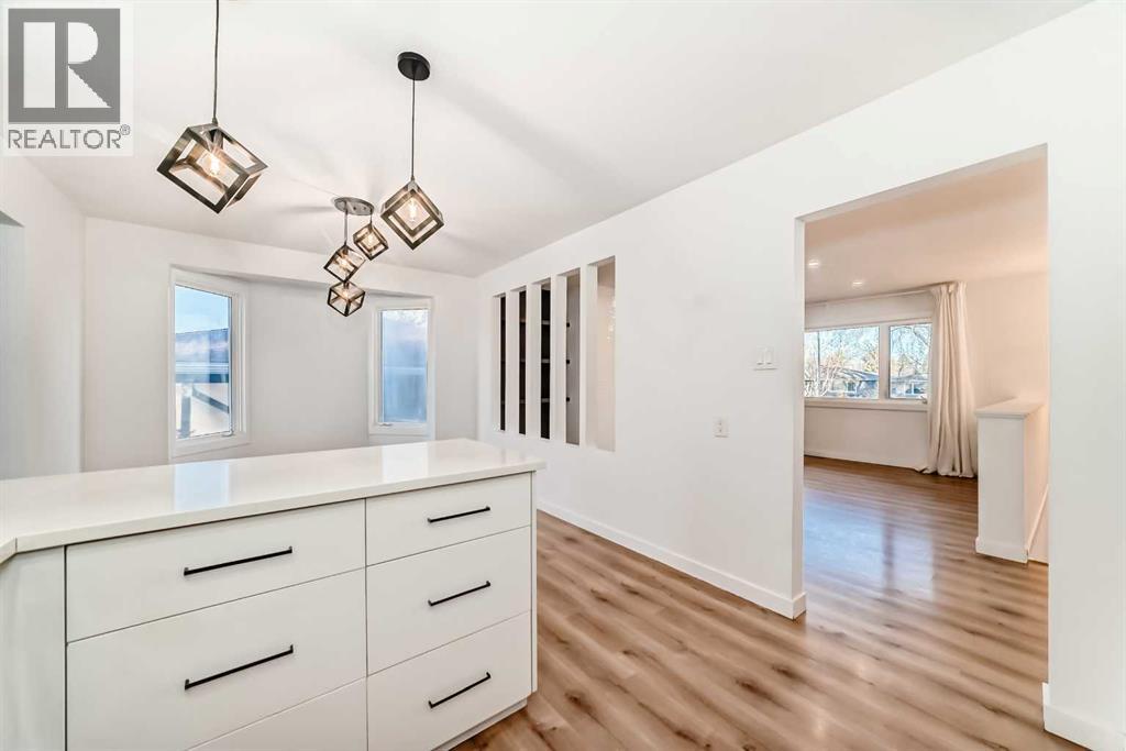 9803 Fairmount Drive Se, Calgary, Alberta  T2J 0R9 - Photo 6 - A2263987