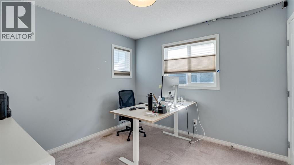 343 Hillcrest Heights Sw, Airdrie, Alberta  T4B 4C1 - Photo 28 - A2266091