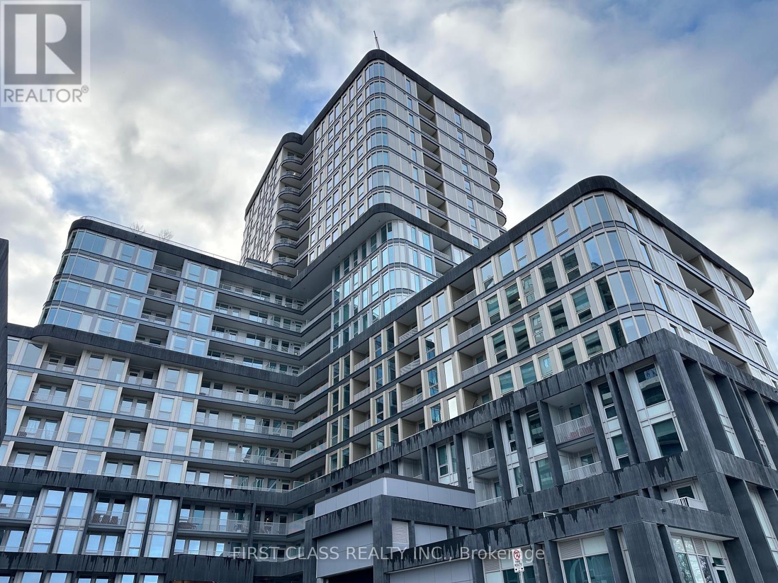 3240 WILLIAM COLTSON AVENUE, Oakville, Ontario