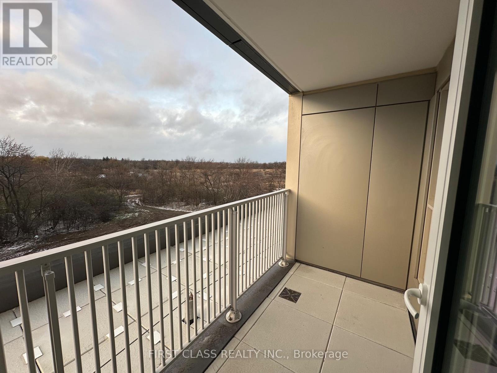 3240 William Coltson Avenue, Oakville, Ontario  L6H 8C8 - Photo 9 - W12584066