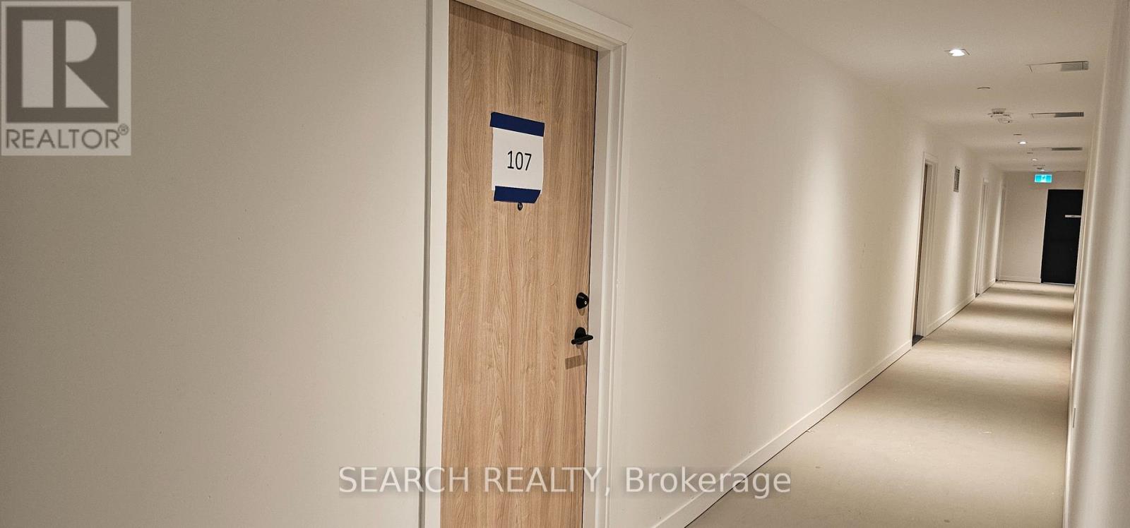 801 The Queensway, Toronto, Ontario  M8Z 1N4 - Photo 2 - W12584076