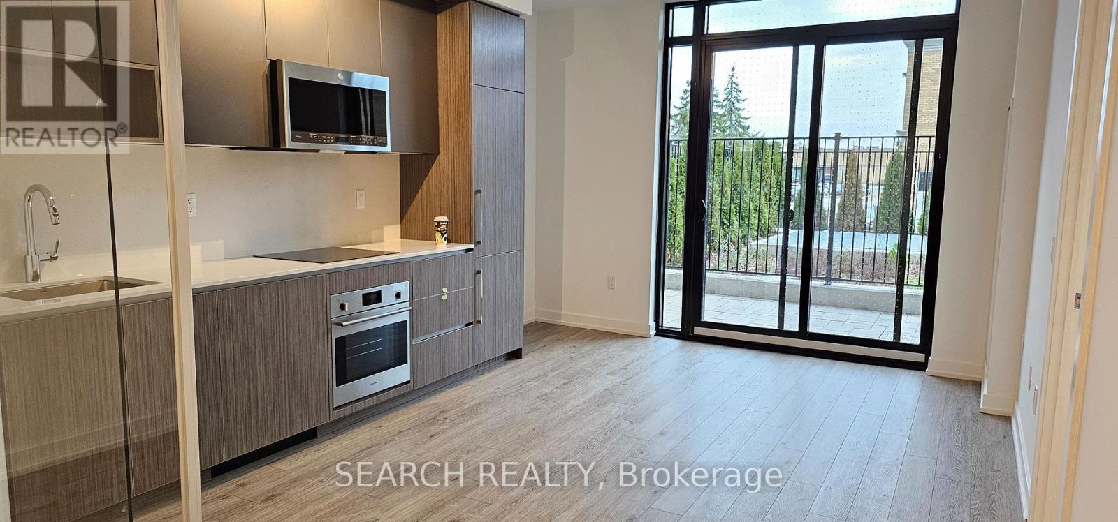 801 The Queensway, Toronto, Ontario  M8Z 1N4 - Photo 9 - W12584076