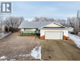 6502 55 Avenue Victoria Park