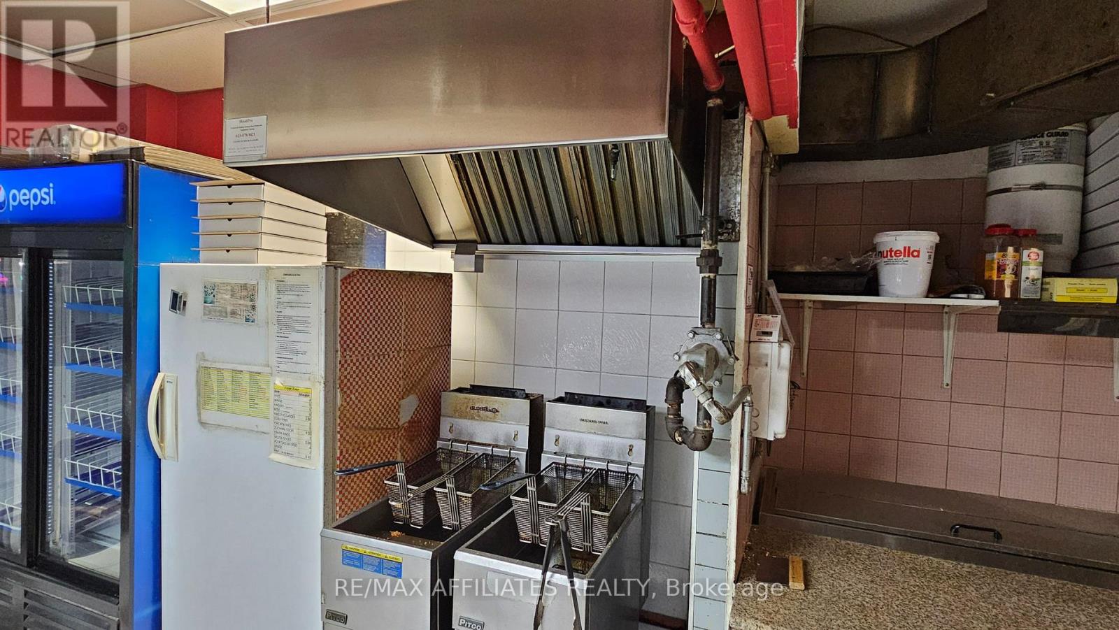 1012 Merivale Road, Ottawa, Ontario  K1Z 6A5 - Photo 14 - X12553456