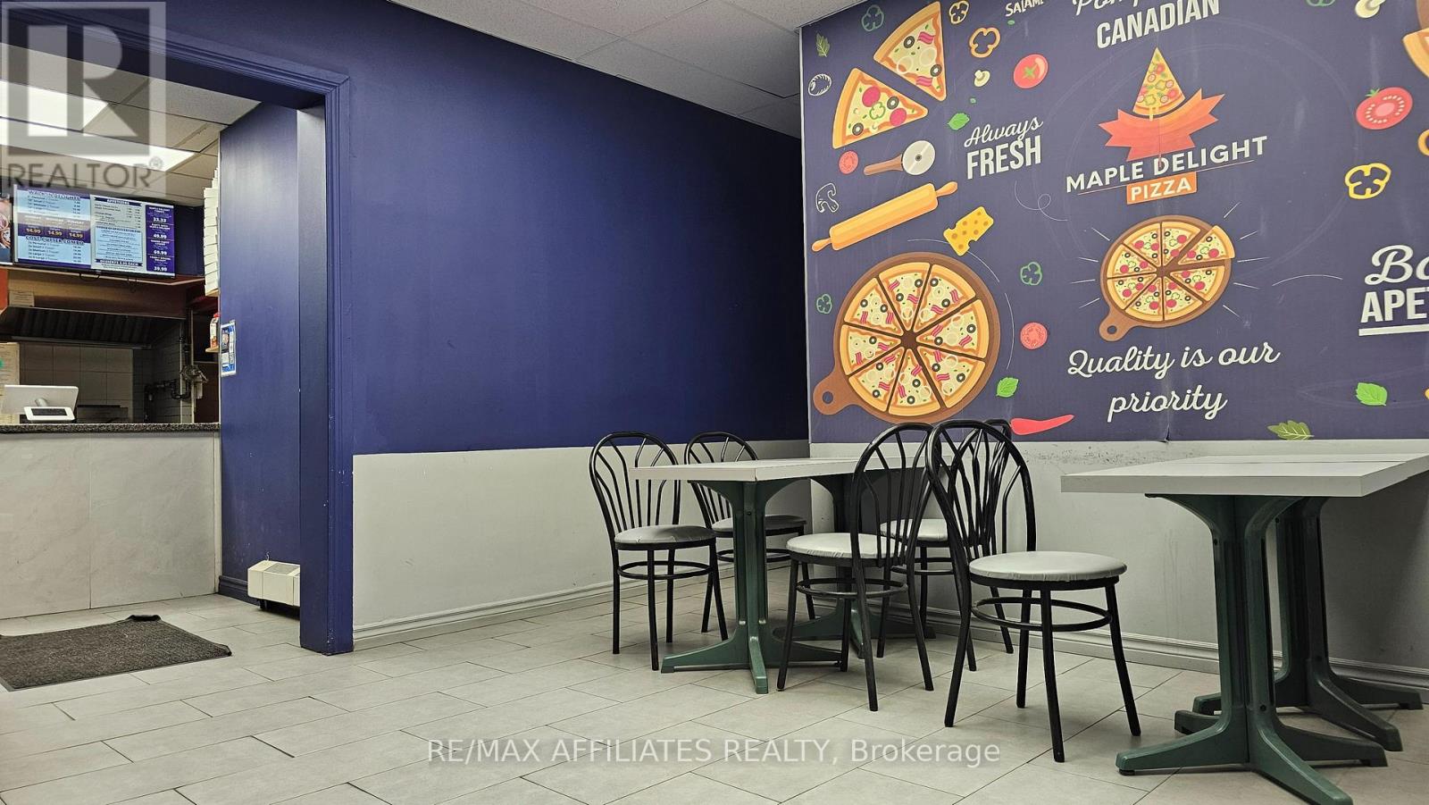 1012 Merivale Road, Ottawa, Ontario  K1Z 6A5 - Photo 4 - X12553456