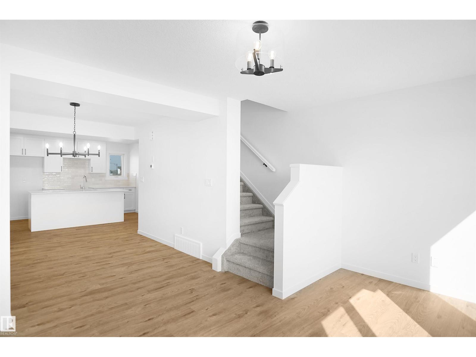 #4 29 Airport Rd Nw, Edmonton, Alberta  T5G 2P9 - Photo 12 - E4466932