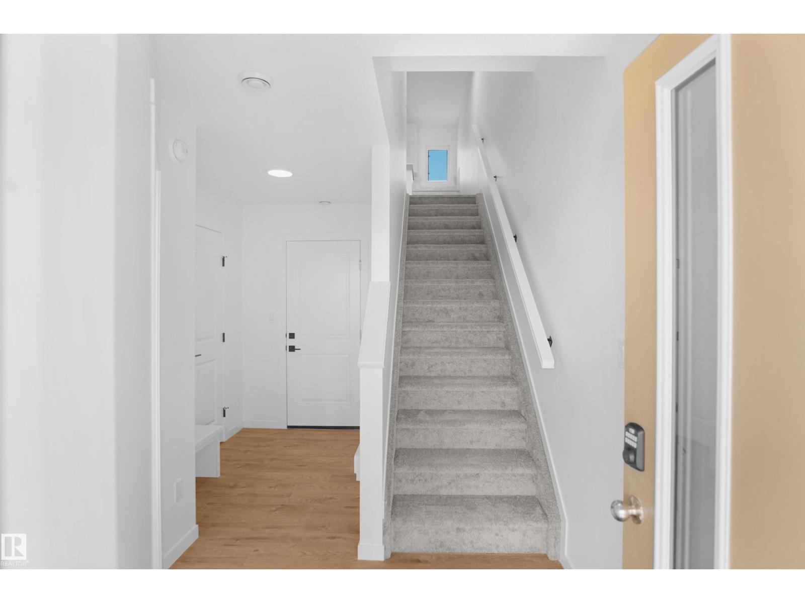 #4 29 Airport Rd Nw, Edmonton, Alberta  T5G 2P9 - Photo 2 - E4466932