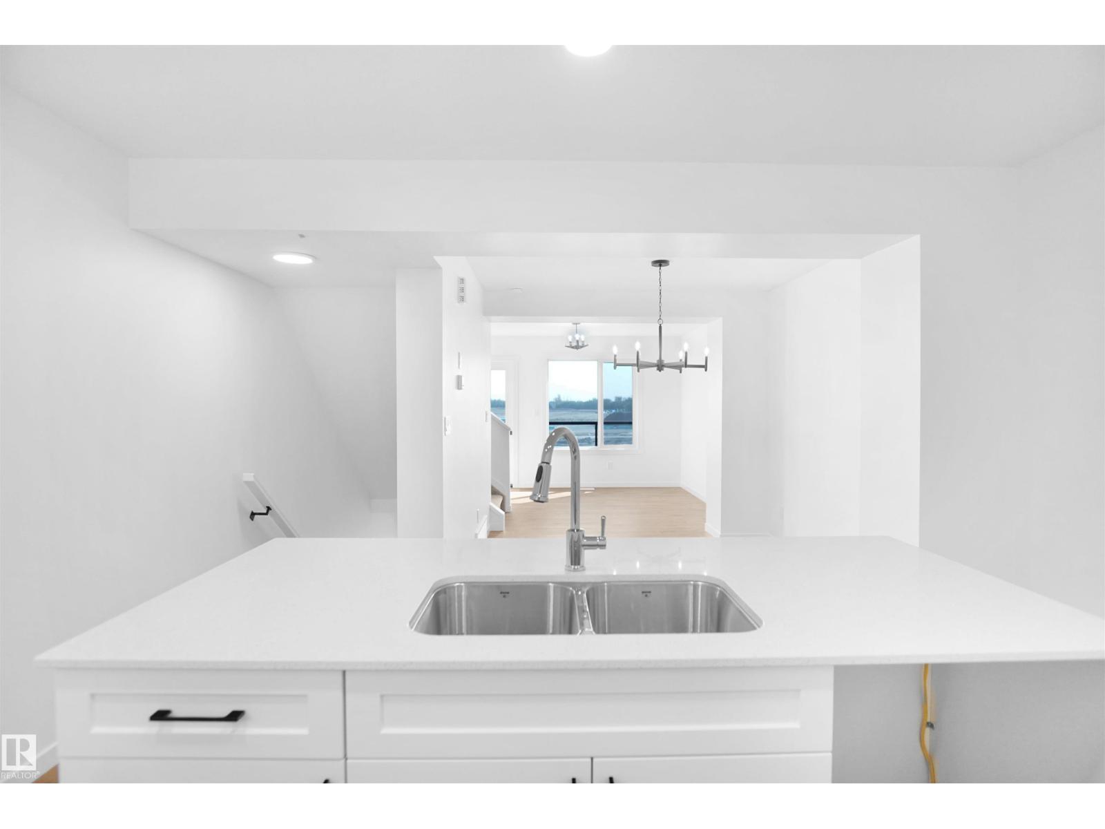 #4 29 Airport Rd Nw, Edmonton, Alberta  T5G 2P9 - Photo 9 - E4466932