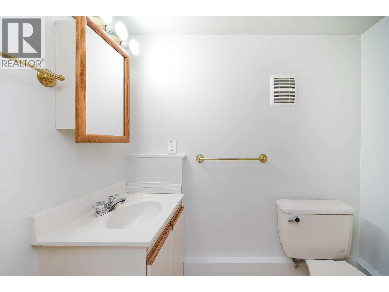 11700 Kingfisher Drive, Richmond, British Columbia  V7E 3N7 - Photo 24 - R3070696