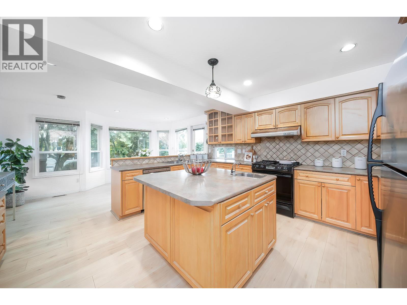 11700 Kingfisher Drive, Richmond, British Columbia  V7E 3N7 - Photo 13 - R3070696