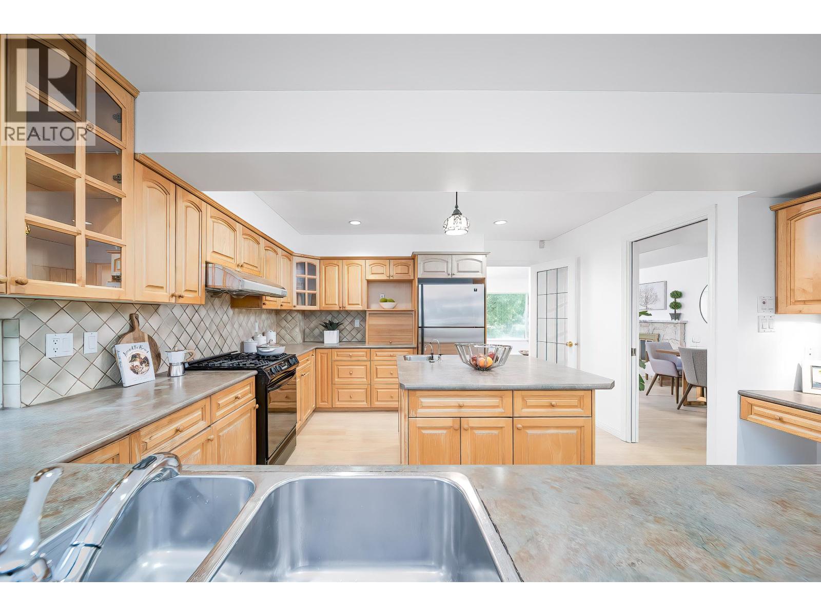 11700 Kingfisher Drive, Richmond, British Columbia  V7E 3N7 - Photo 16 - R3070696