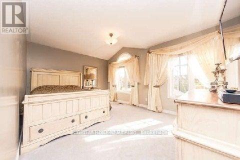 10 Moreau Trail, Toronto, Ontario  M1L 4V5 - Photo 6 - E12584082