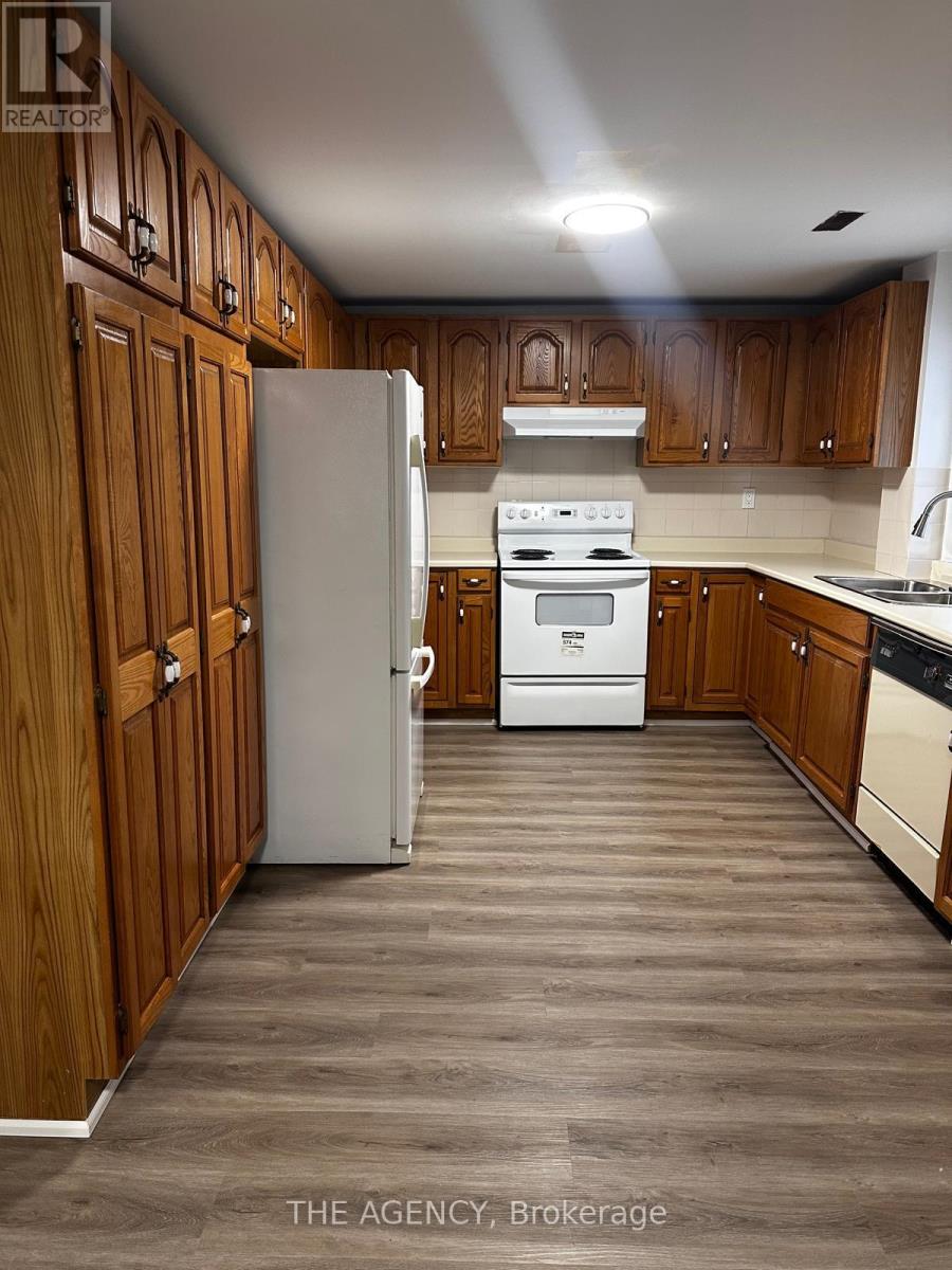 29 Moeller Court, Toronto, Ontario  M1E 5C1 - Photo 11 - E12584088