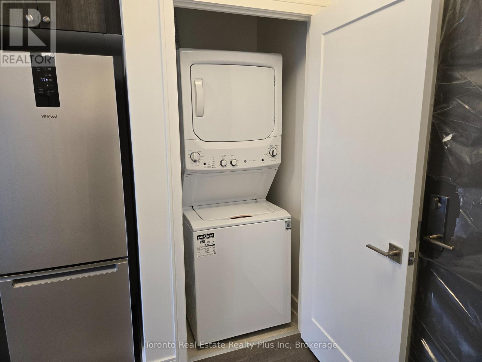 605 - 705 Davis Drive, Newmarket, Ontario  L3Y 2R2 - Photo 16 - N12584078