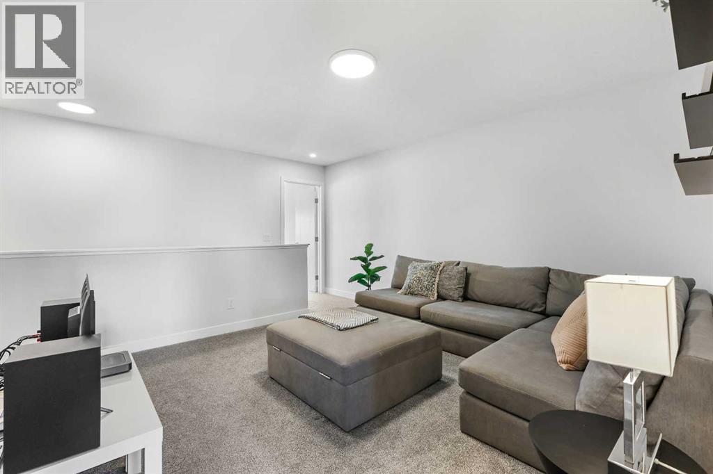 74 Seton Road Se, Calgary, Alberta  T3M 3E8 - Photo 19 - A2271447