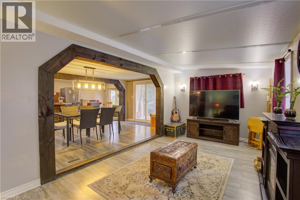 7489 Side Road 5 E Unit# 18 Maple, Mount Forest, Ontario  N0G 2L0 - Photo 8 - 40719954