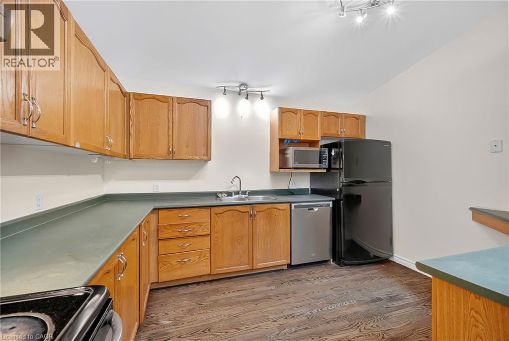 120 Ashbury Avenue, London, Ontario  N6E 1T1 - Photo 10 - 40780284