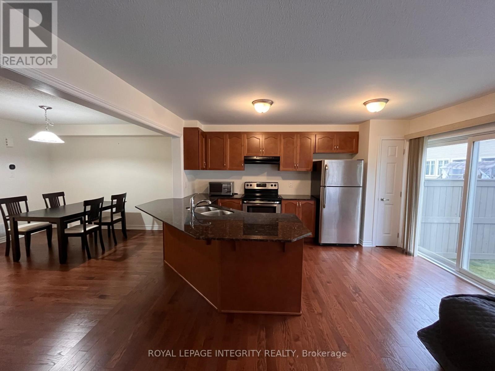 332 Song Sparrow Street, Ottawa, Ontario  K2J 5Y9 - Photo 9 - X12584102