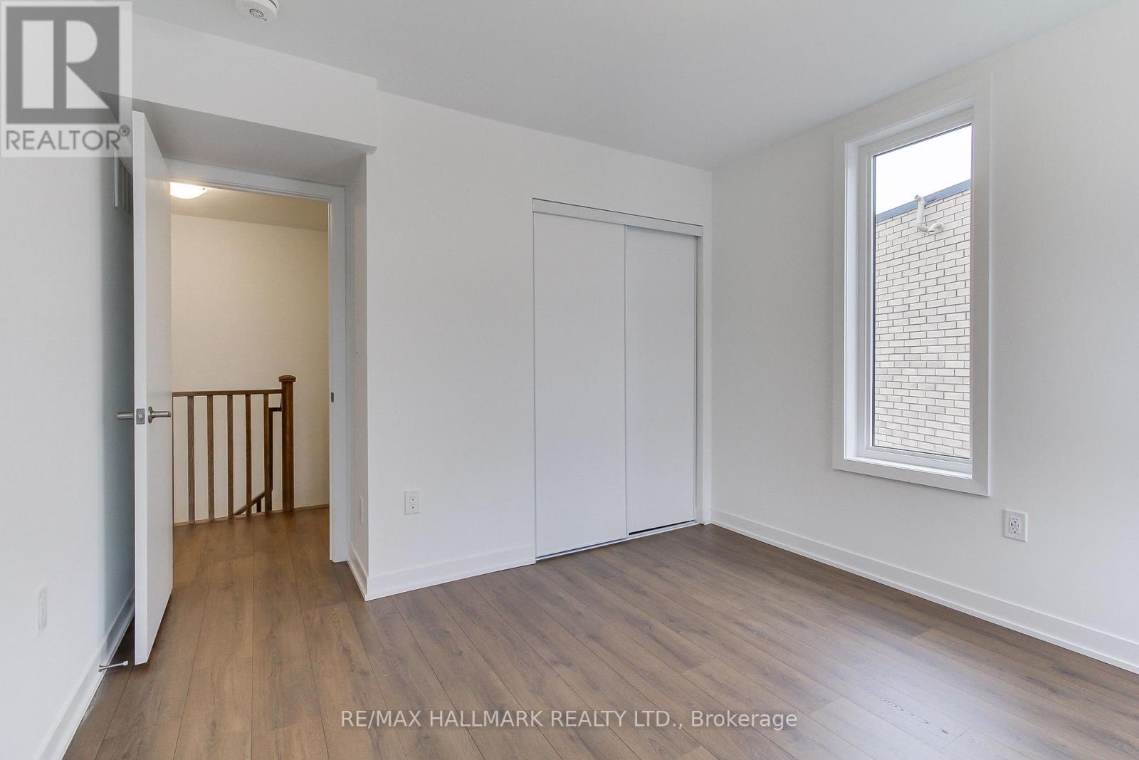 6 Turtle Island Road, Toronto, Ontario  M6A 2M5 - Photo 35 - C12584124