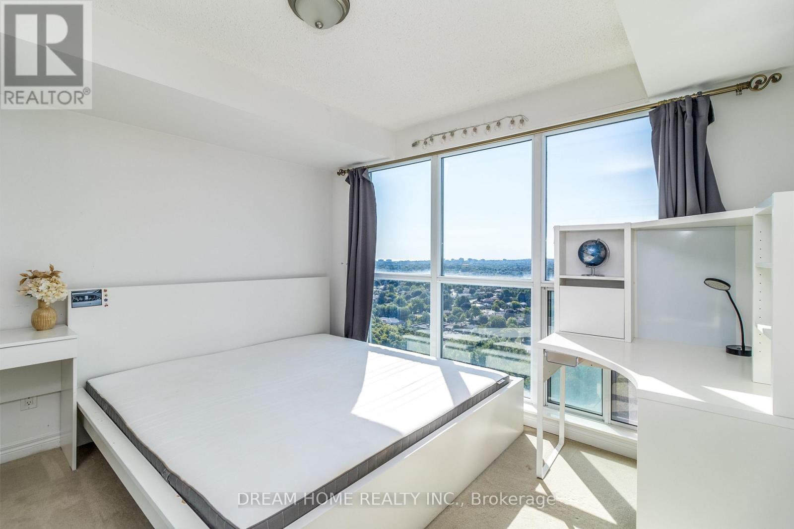 2302 - 50 Town Centre Court, Toronto, Ontario M1P 0A9 - Photo 9 - E12584098