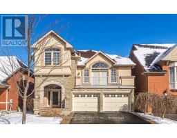 24 Cozens Drive, Richmond Hill (Oak Ridges), Ca
