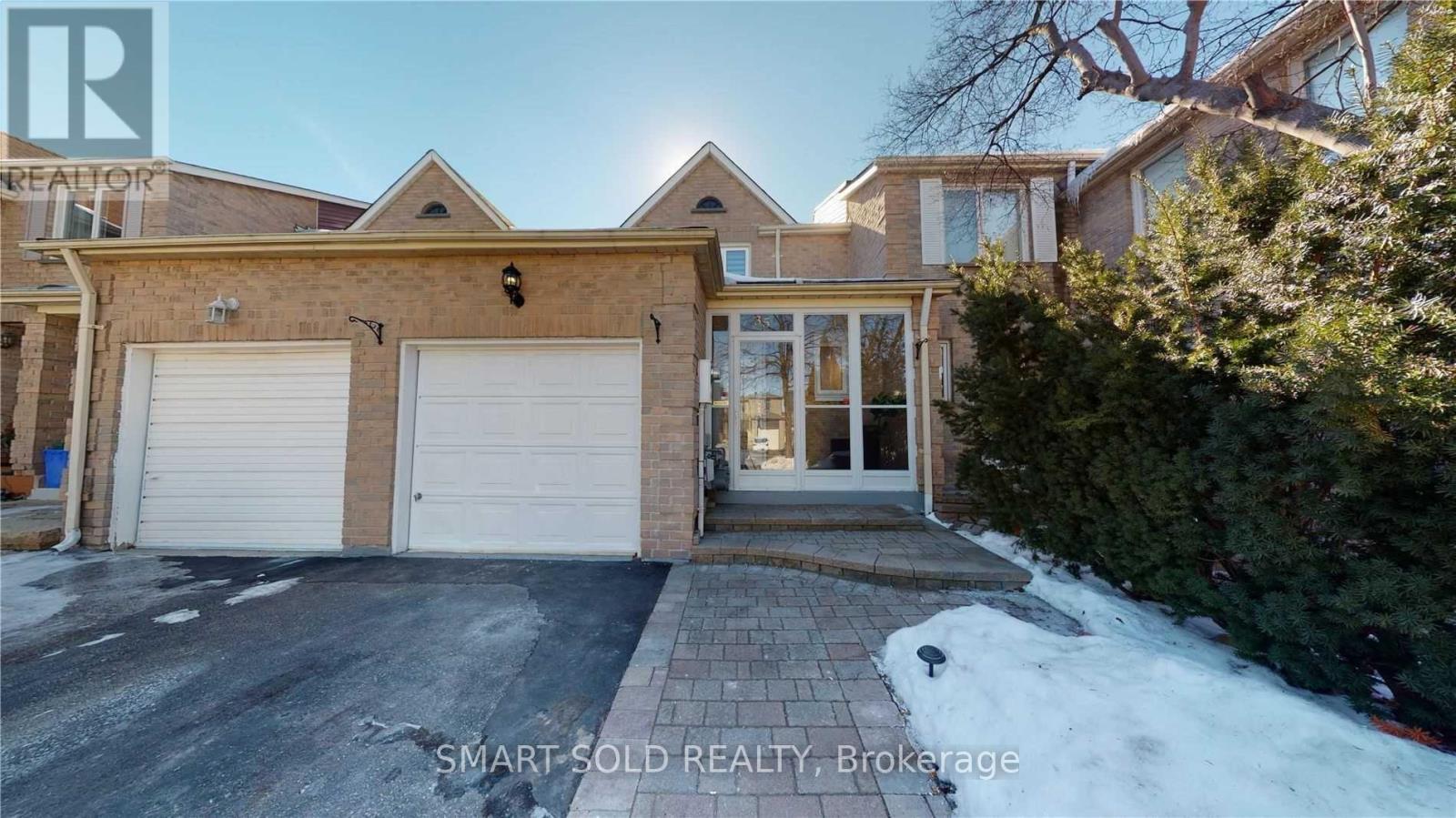 35 MOONLIGHT LANE, Richmond Hill, Ontario