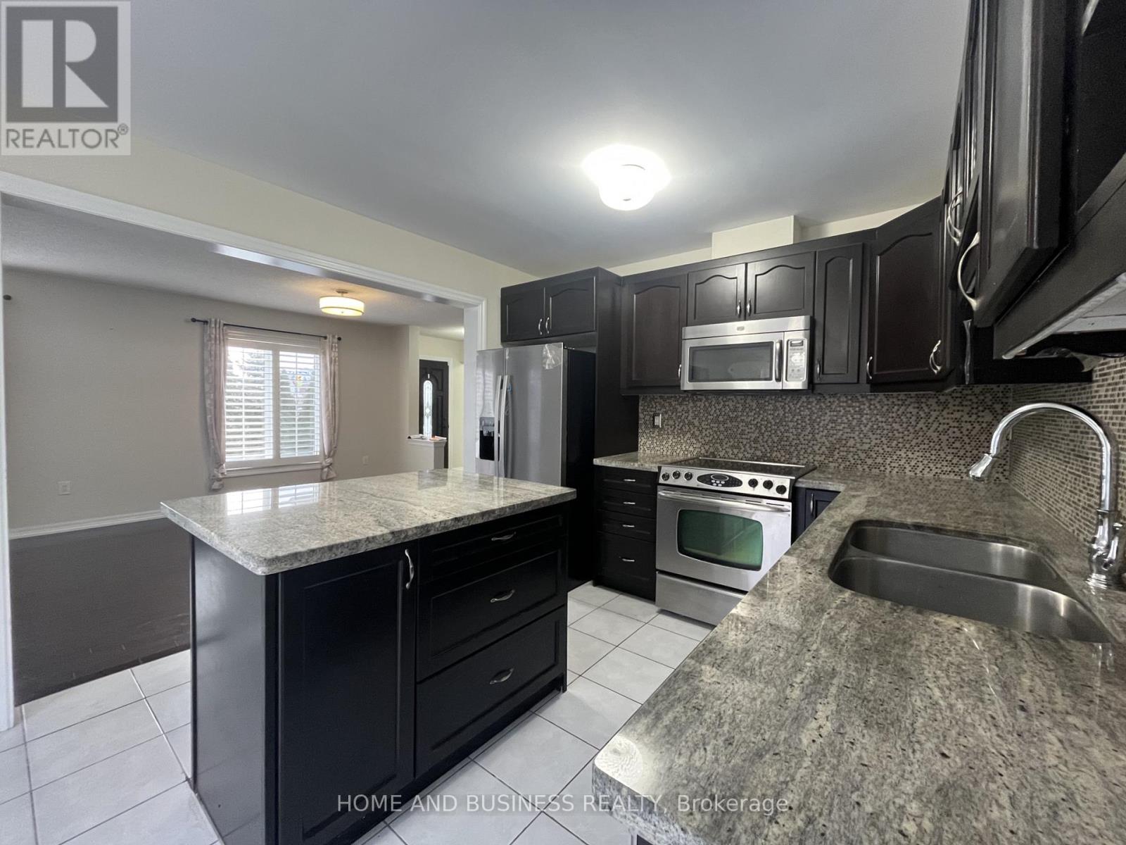 150 Leiterman Drive, Milton, Ontario  L9T 8B5 - Photo 13 - W12584108