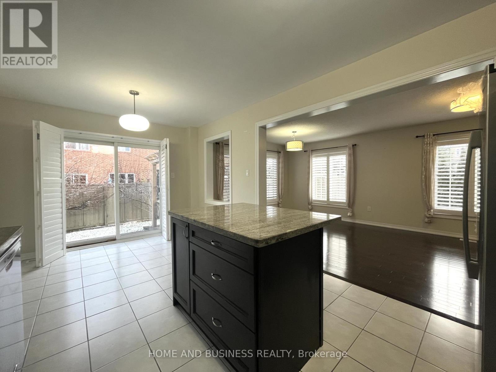 150 Leiterman Drive, Milton, Ontario  L9T 8B5 - Photo 15 - W12584108