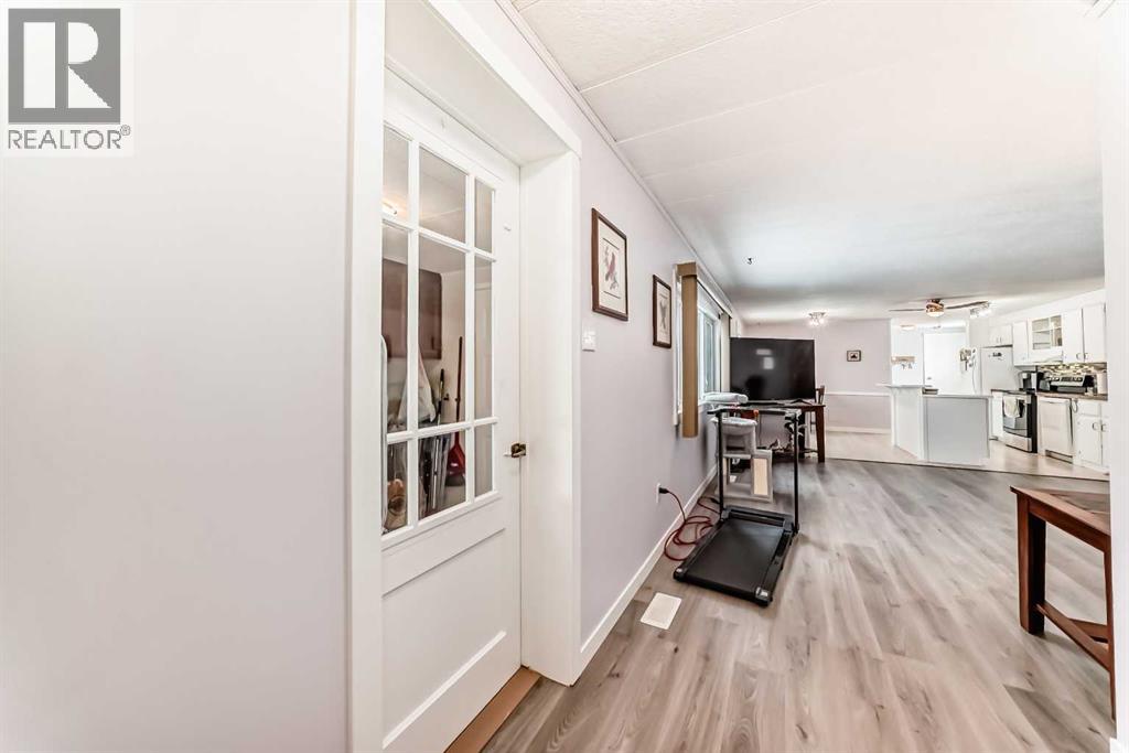 34 Burroughs Place Ne, Calgary, Alberta  T1Y 6K5 - Photo 14 - A2273044