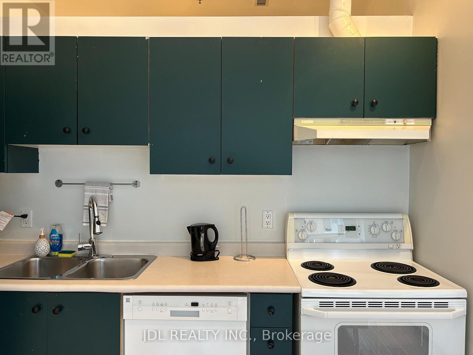 604 - 700 King St  W Street, Toronto, Ontario  M5V 2Y6 - Photo 7 - C12515382