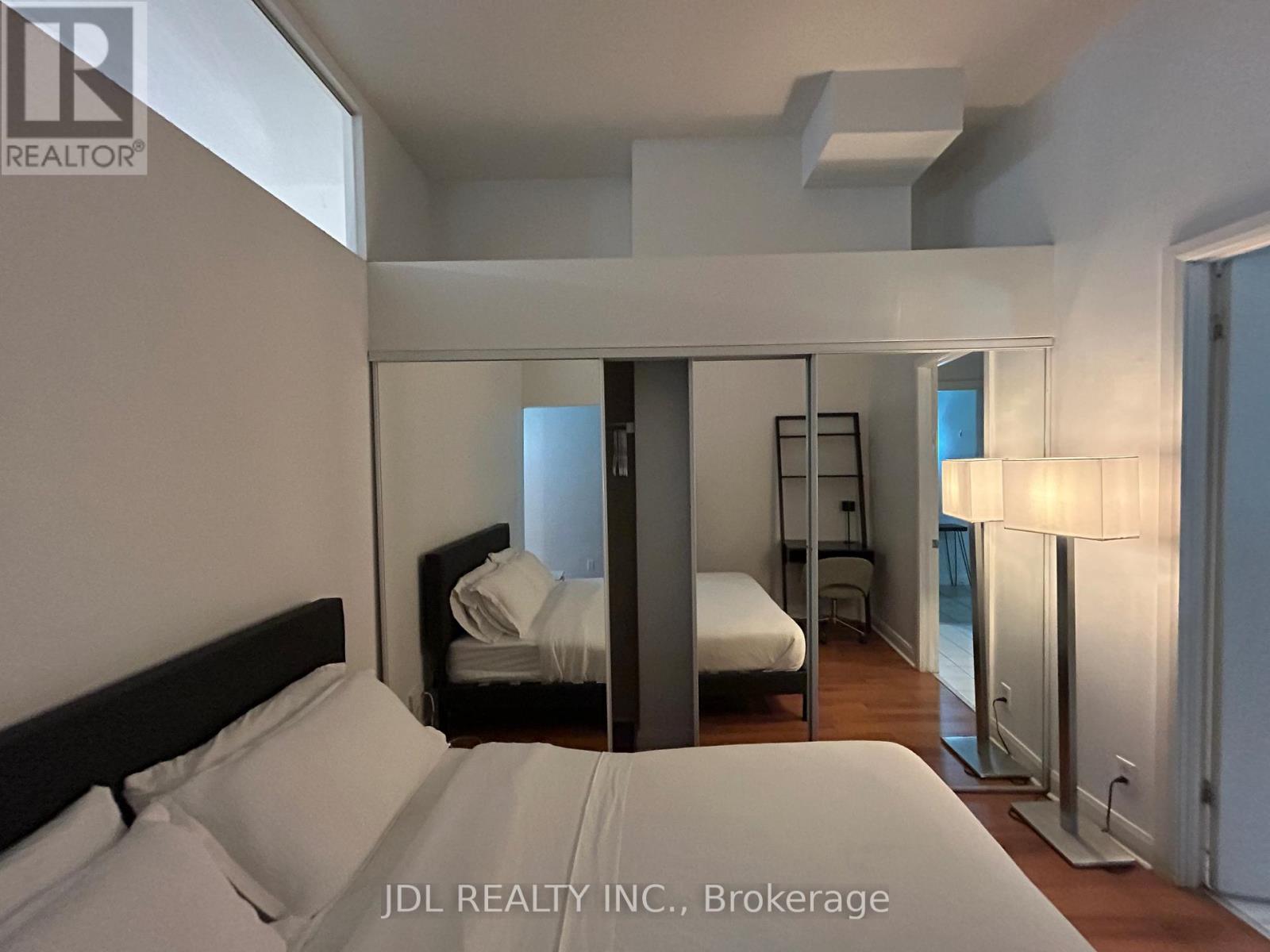 604 - 700 King St  W Street, Toronto, Ontario  M5V 2Y6 - Photo 8 - C12515382