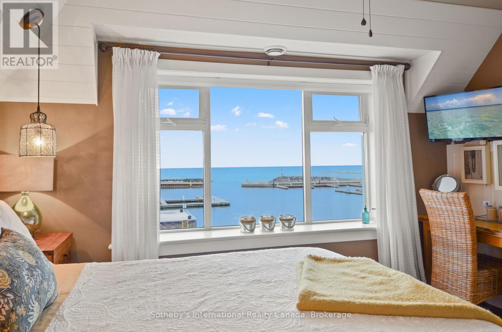 302 - 137 Elgin Street, Saugeen Shores, Ontario N0H 2C6 - Photo 32 - X12584146